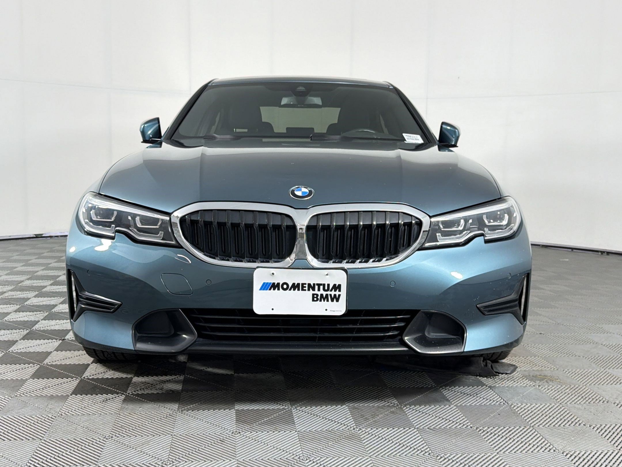 Used 2021 BMW 330i Sedan w/ Convenience Package RWD image 6