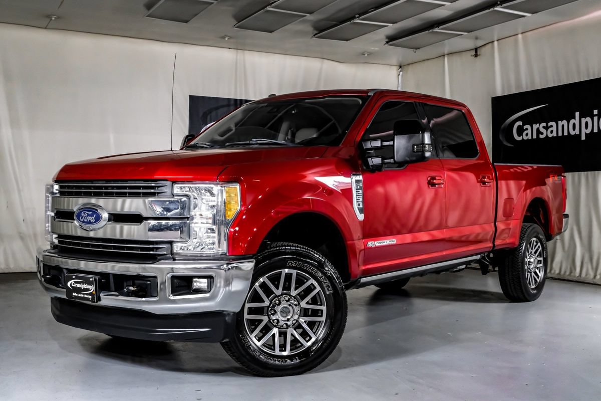 Used 2017 Ford F250 Lariat w/ Lariat Ultimate Package AWD/4WD image 4
