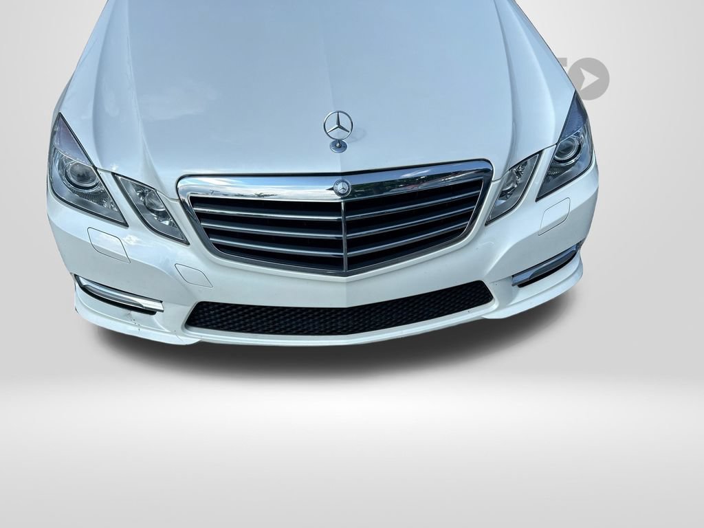 Used 2013 Mercedes-Benz E 350 Sedan image 26