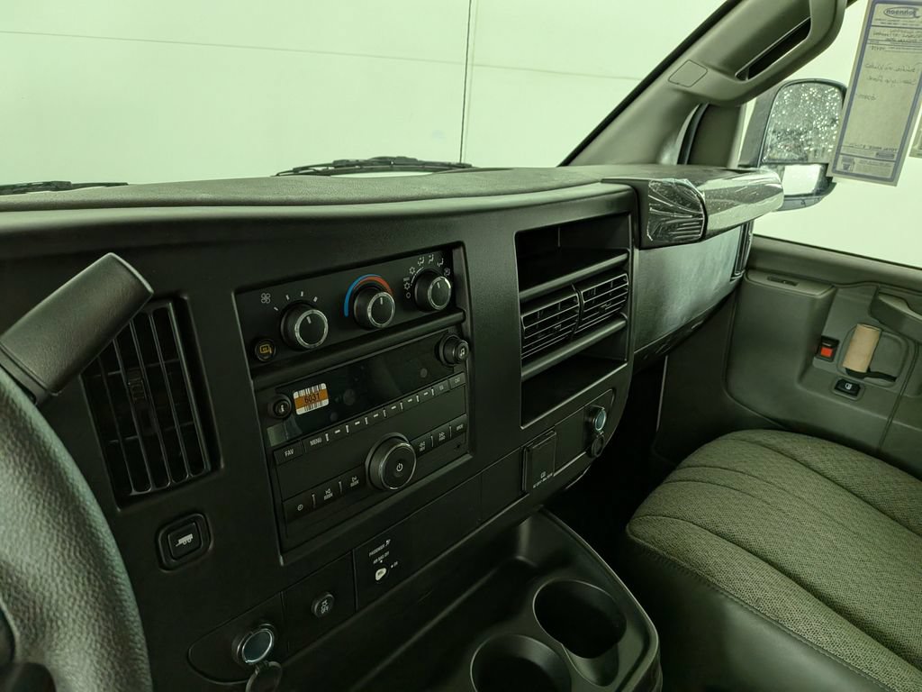 New 2026 Chevrolet Express 2500 w/ Driver Convenience Package RWD image 26