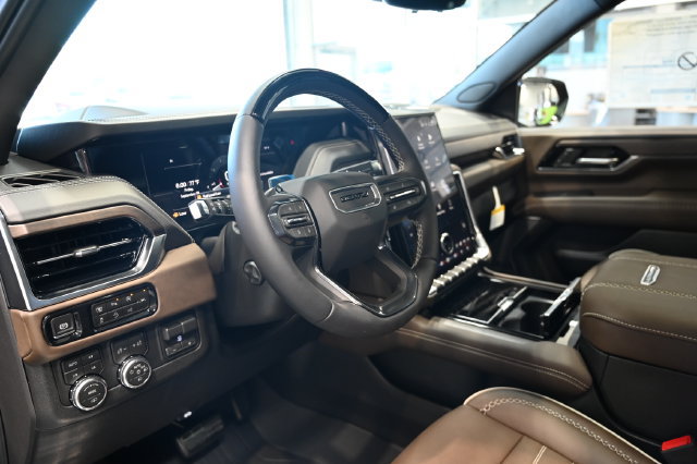 New 2026 GMC Yukon XL Denali Ultimate AWD/4WD image 26