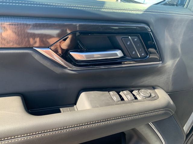 New 2026 GMC Yukon XL Elevation w/ Elevation Premium Package AWD/4WD image 22
