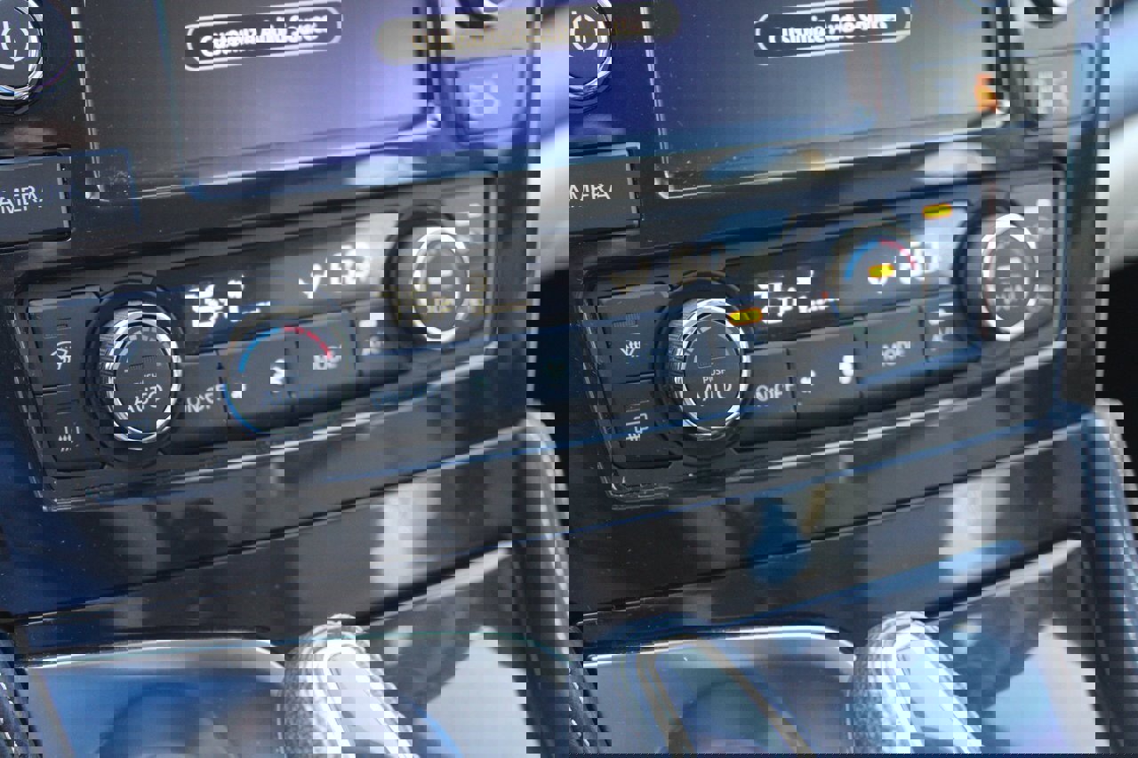 Used 2023 Nissan Maxima Platinum w/ Sport Mat Group image 25