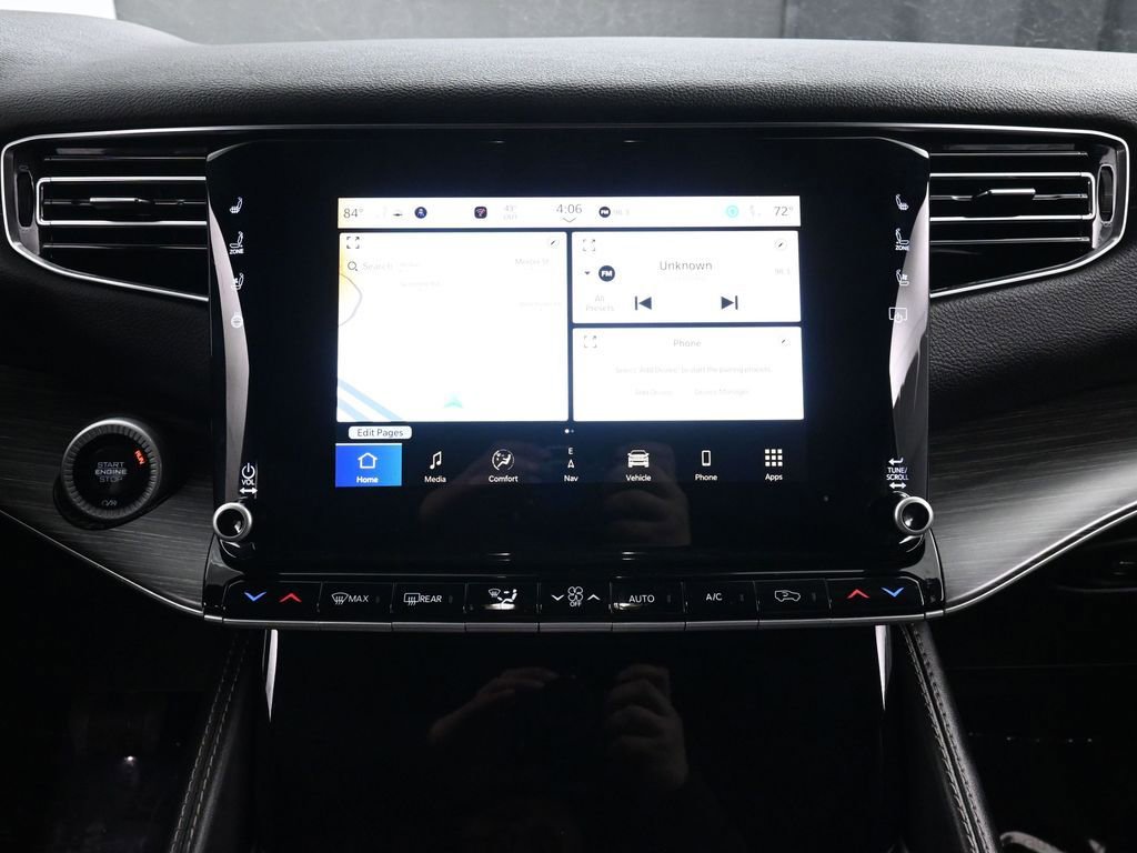 Used 2024 Jeep Wagoneer L Series II w/ Flexible Seating Group image 27