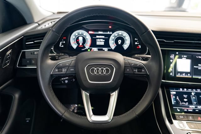 Used 2023 Audi Q8 Premium w/ Convenience Package AWD/4WD image 14