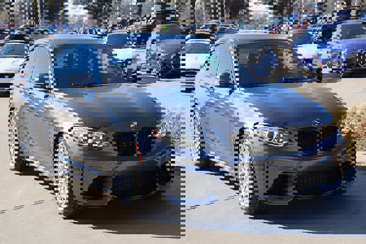 Used 2017 BMW M2 image 5