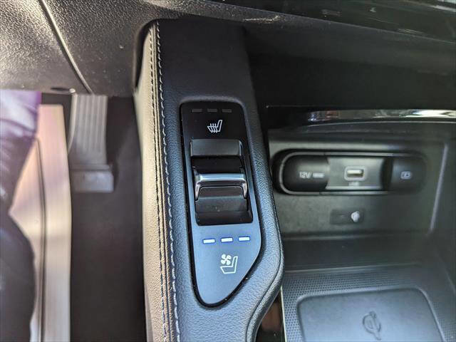 Used 2022 Kia Telluride EX w/ EX Premium Package image 25