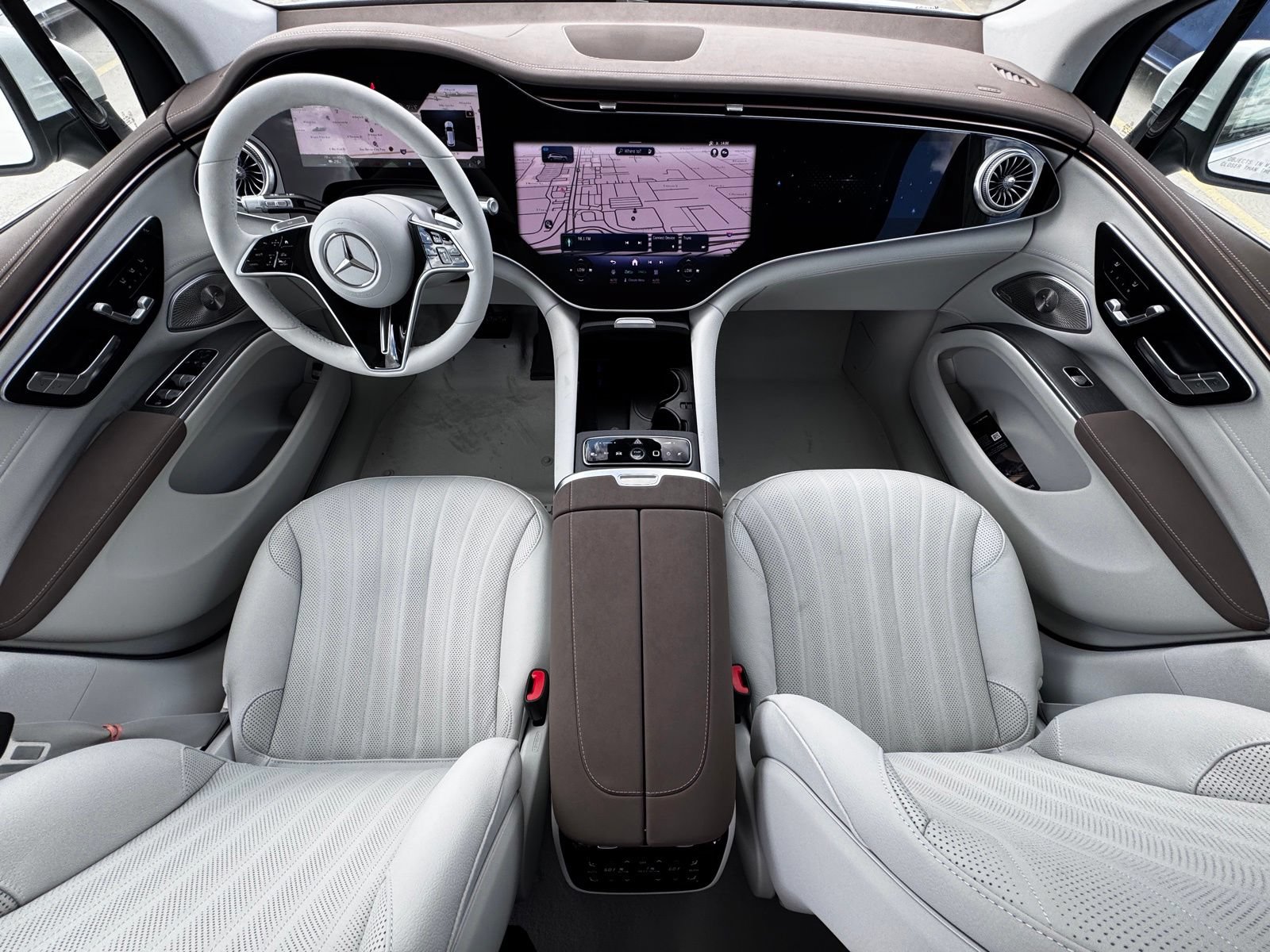 New 2026 Mercedes-Benz EQS 400 4MATIC SUV image 32