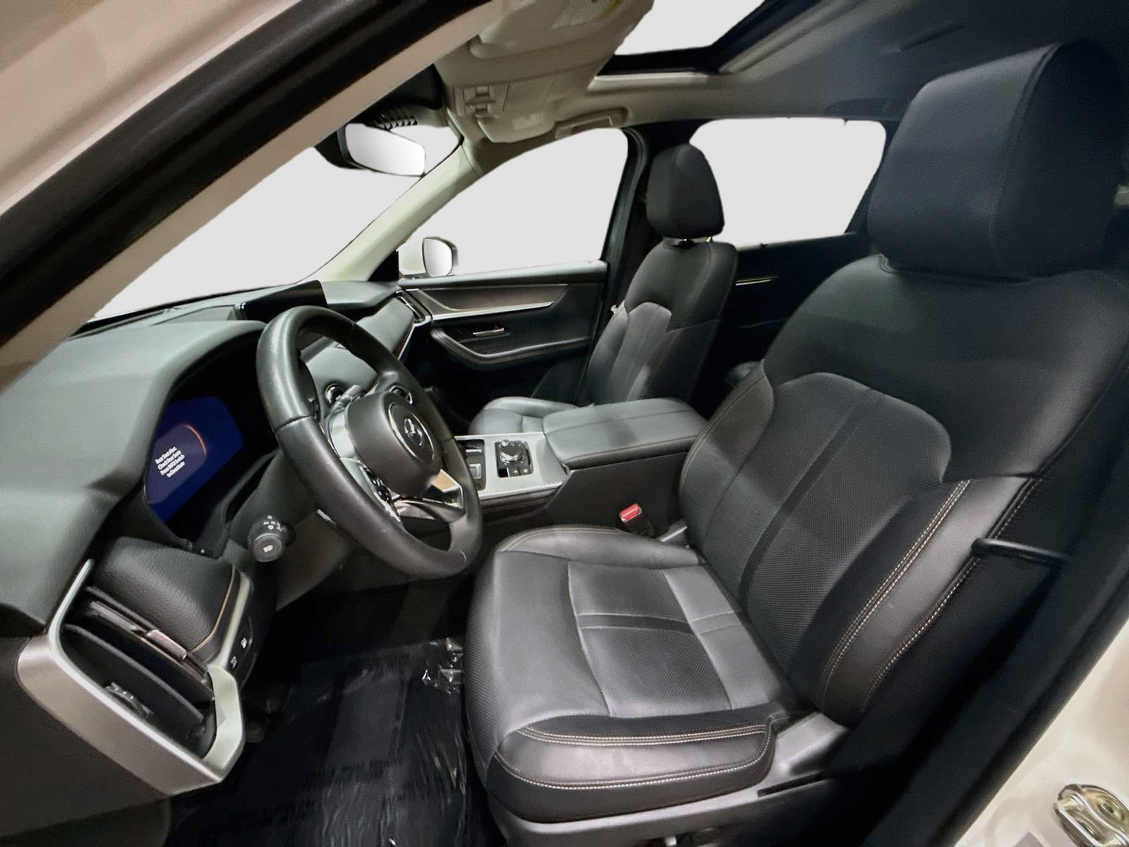 Used 2024 MAZDA CX-90 Plug-In Hybrid w/ Preferred AWD/4WD image 23