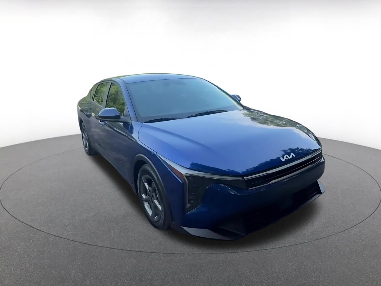 Used 2025 Kia K4 FWD image 3