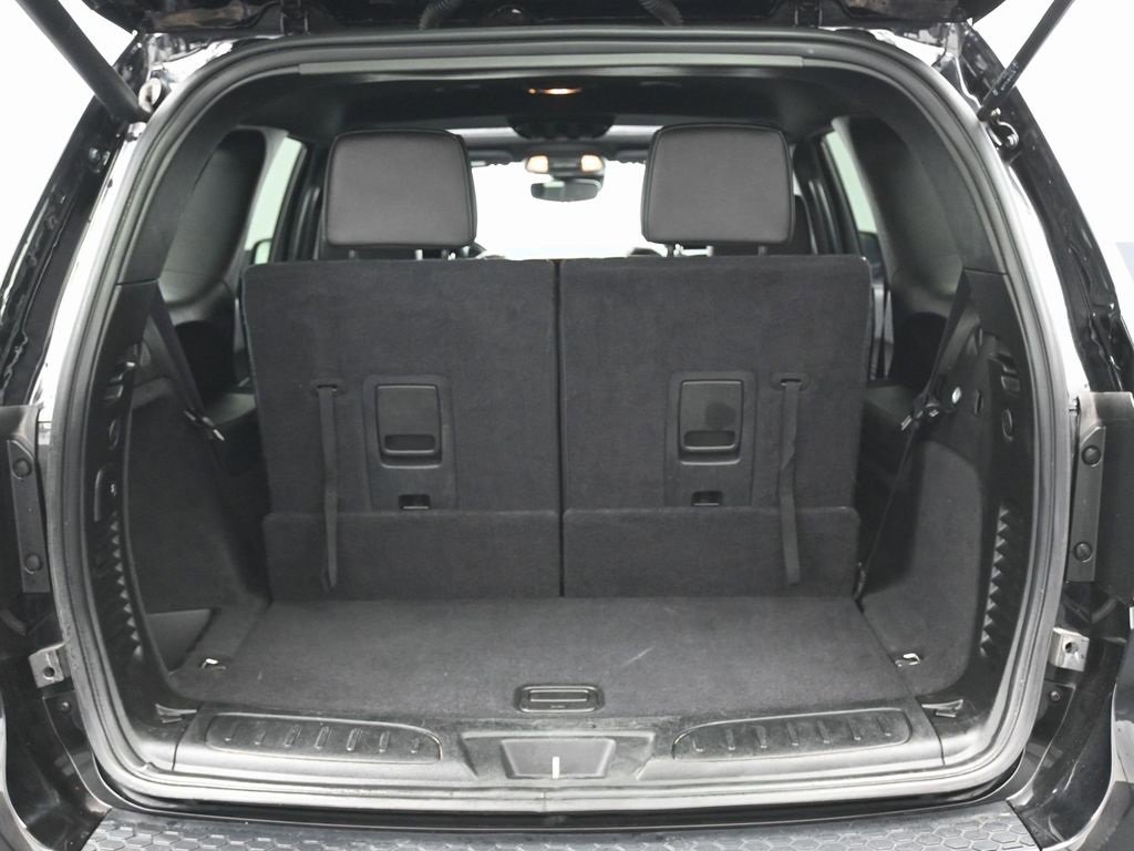 Used 2024 Dodge Durango GT image 16