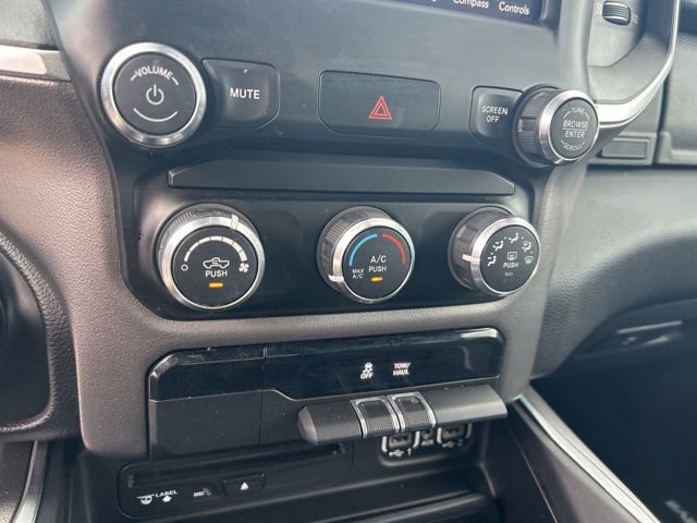 Used 2019 RAM 1500 Big Horn RWD image 25