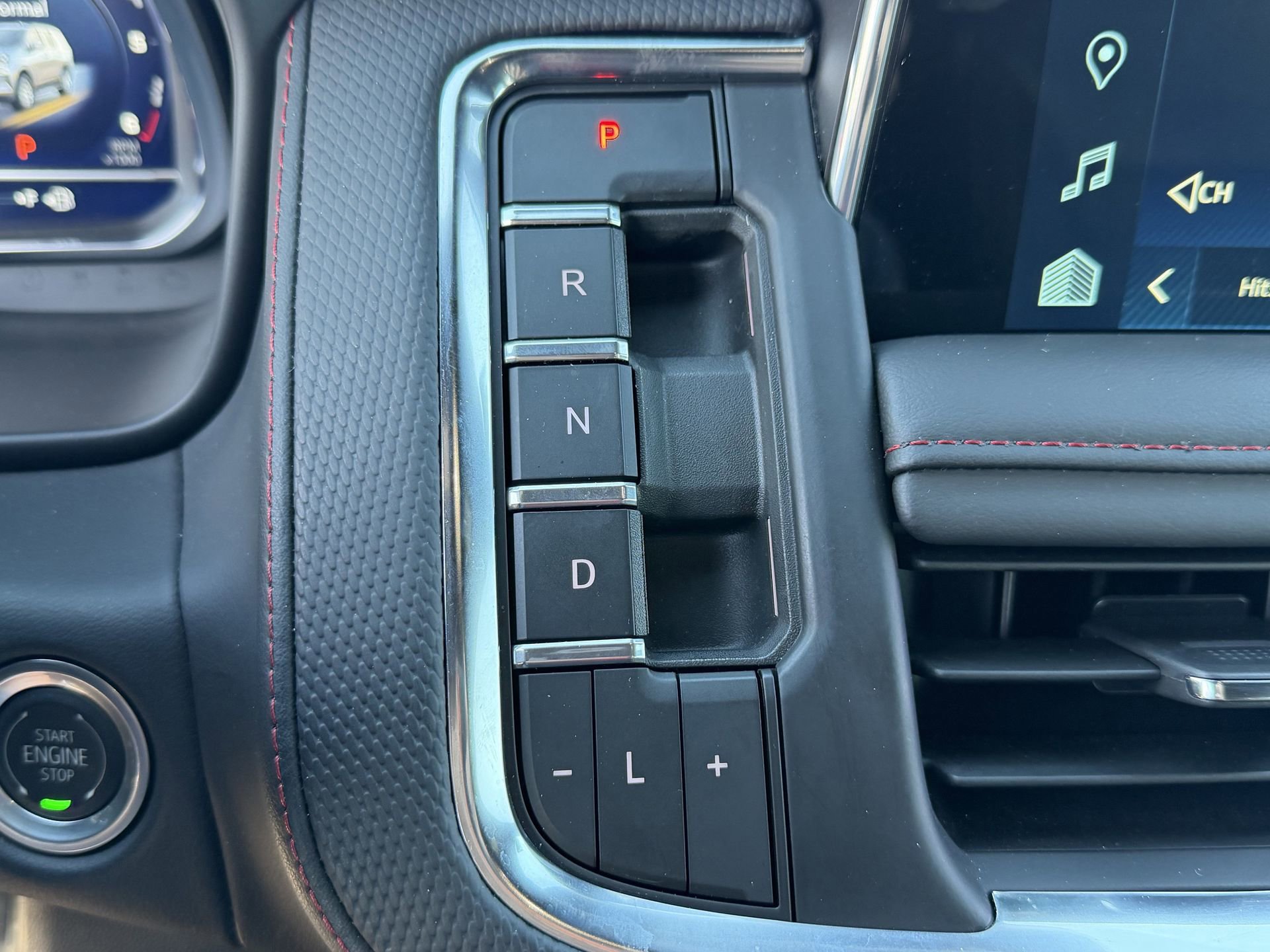 Used 2024 Chevrolet Tahoe RST w/ Luxury Package image 7