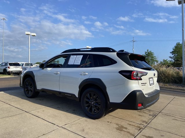 Used 2023 Subaru Outback Onyx Edition XT w/ Popular Package #2 image 8