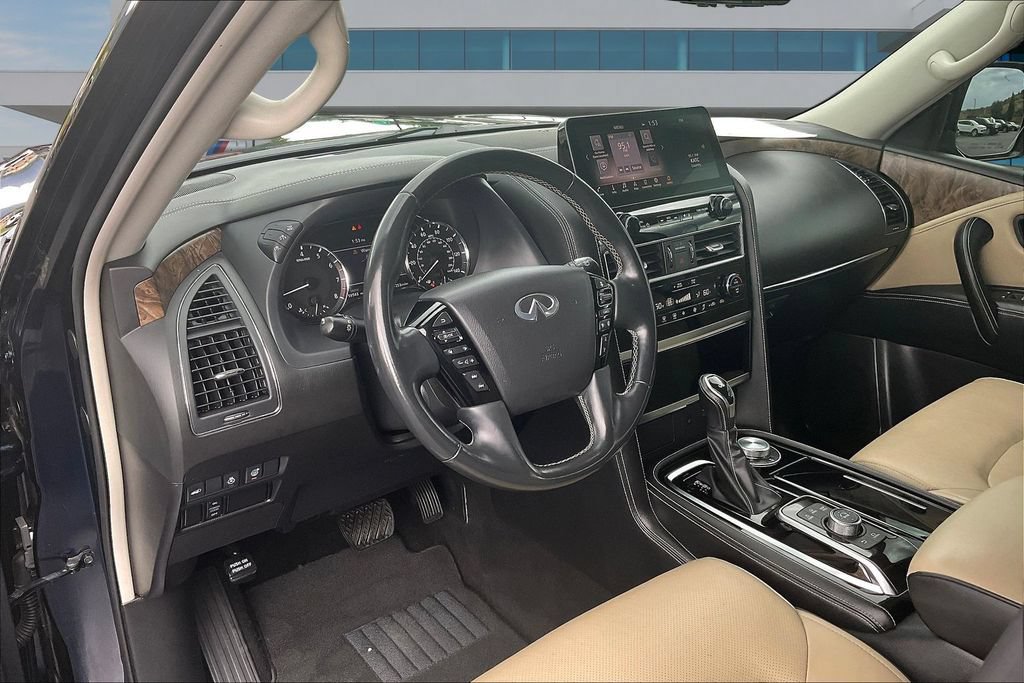 Used 2024 INFINITI QX80 Premium Select w/ Cargo Package AWD/4WD image 17