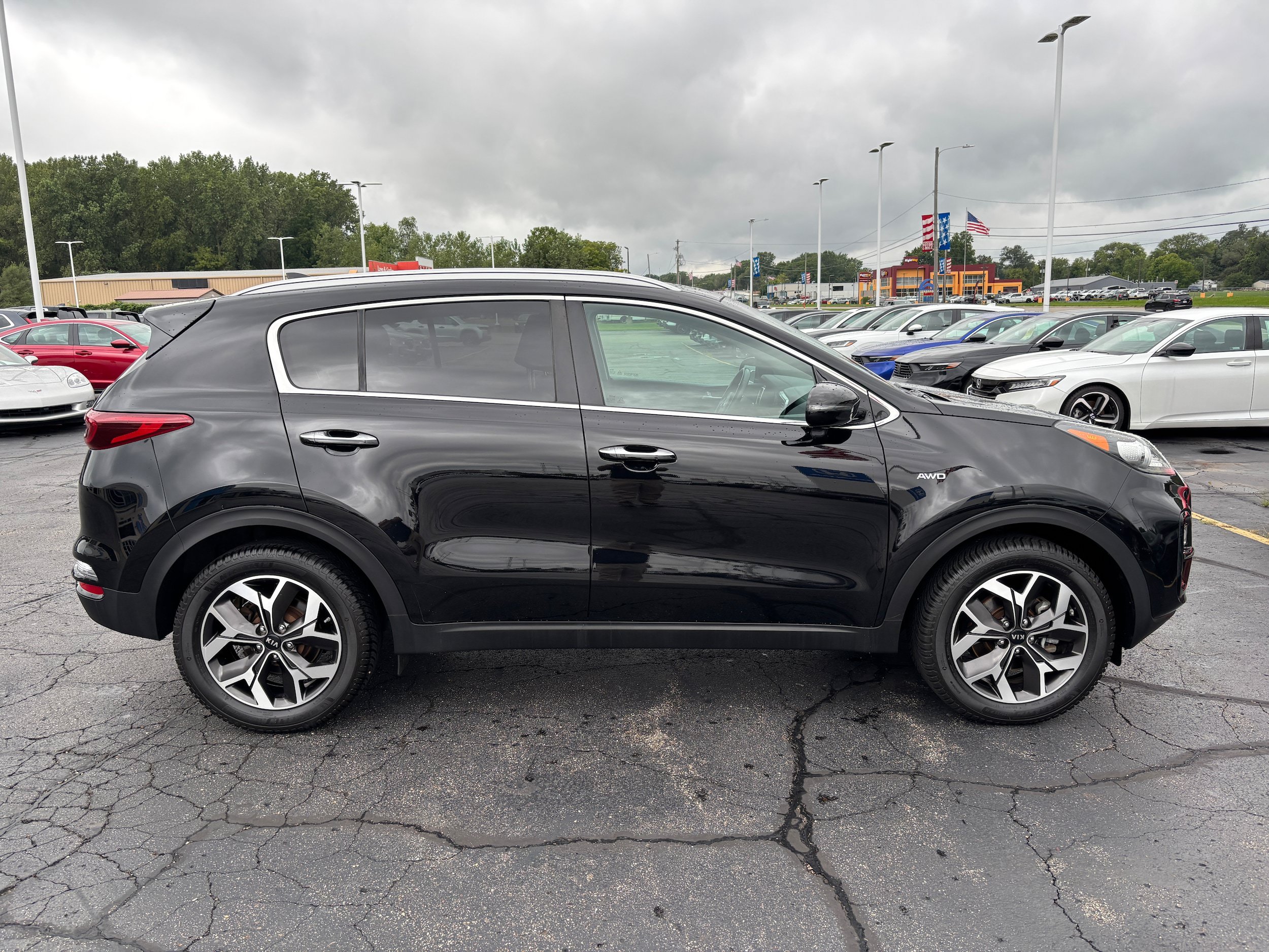 Used 2020 Kia Sportage EX AWD/4WD image 5