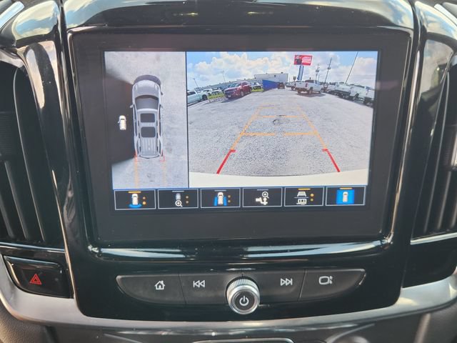 Used 2023 Chevrolet Traverse LT w/ LT Premium Package AWD/4WD image 17