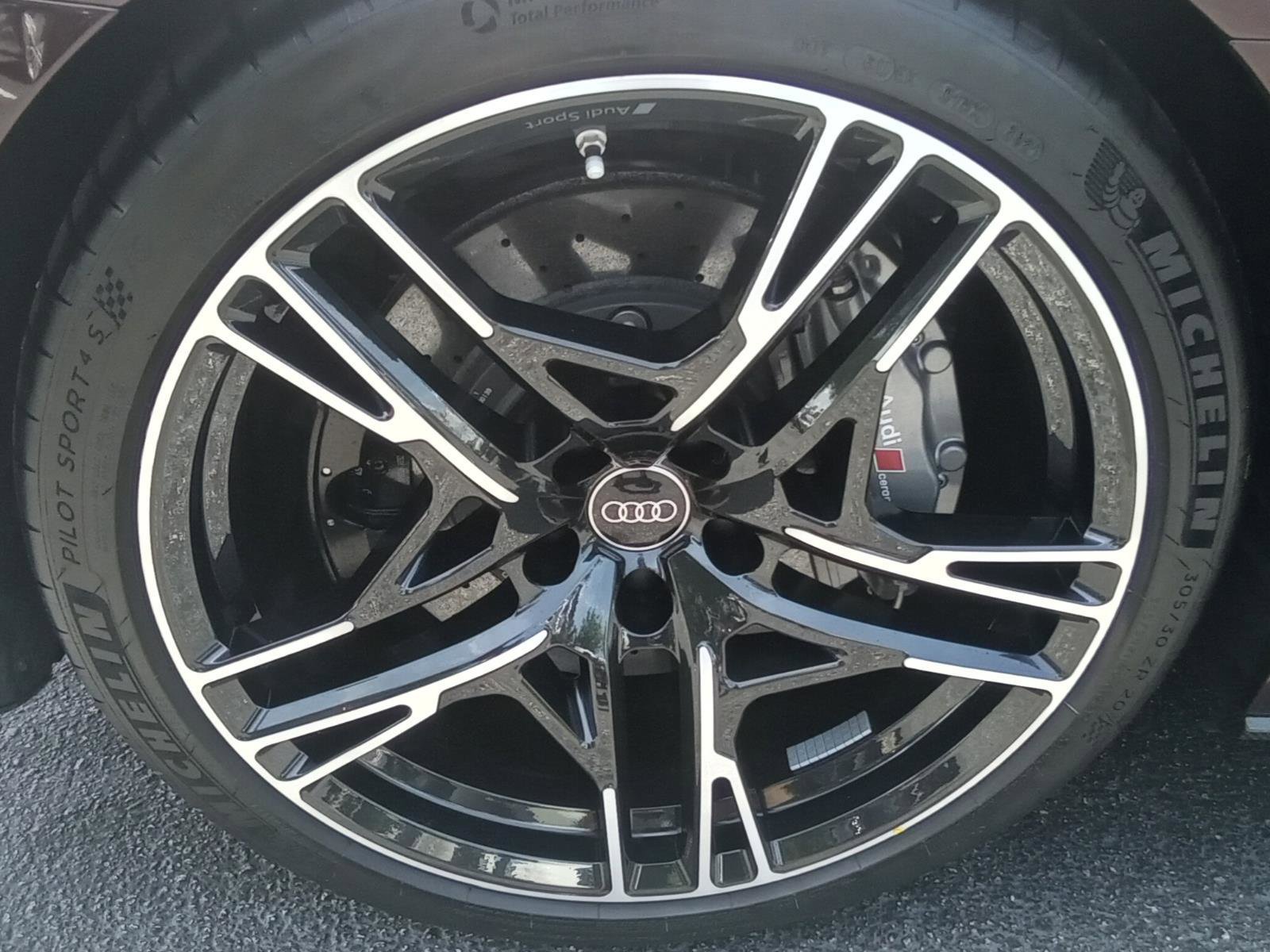 Used 2022 Audi R8 V10 performance image 13