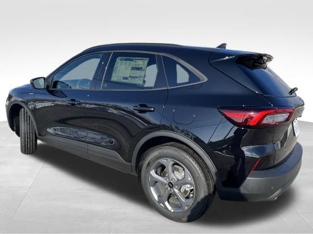 New 2026 Ford Escape ST-Line w/ Cold Weather Package FWD image 5