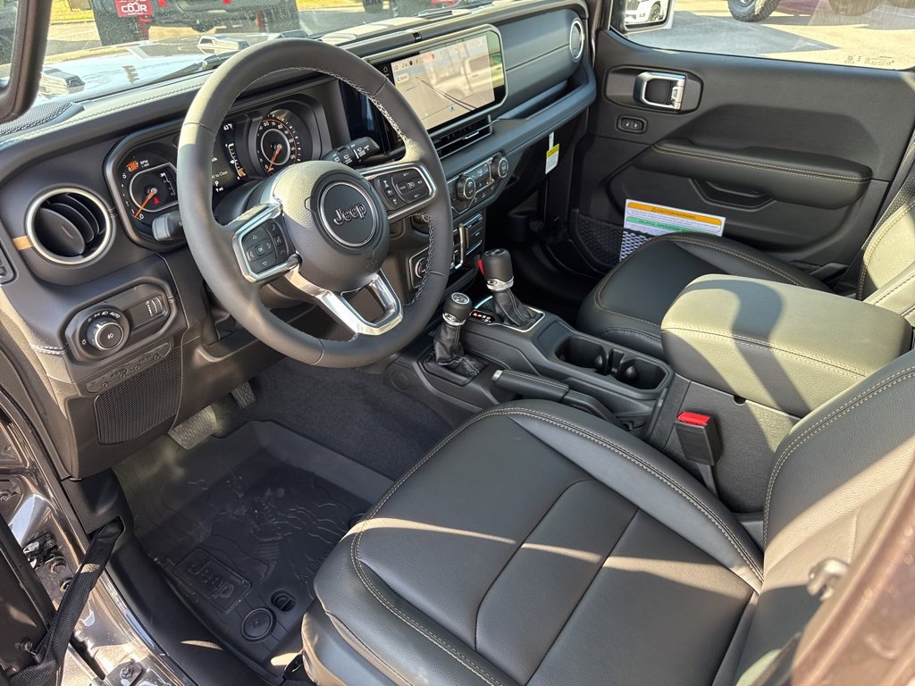 New 2026 Jeep Wrangler Sahara image 33