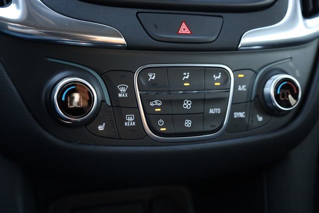 Used 2020 Chevrolet Equinox LT w/ Driver Convenience Package image 21