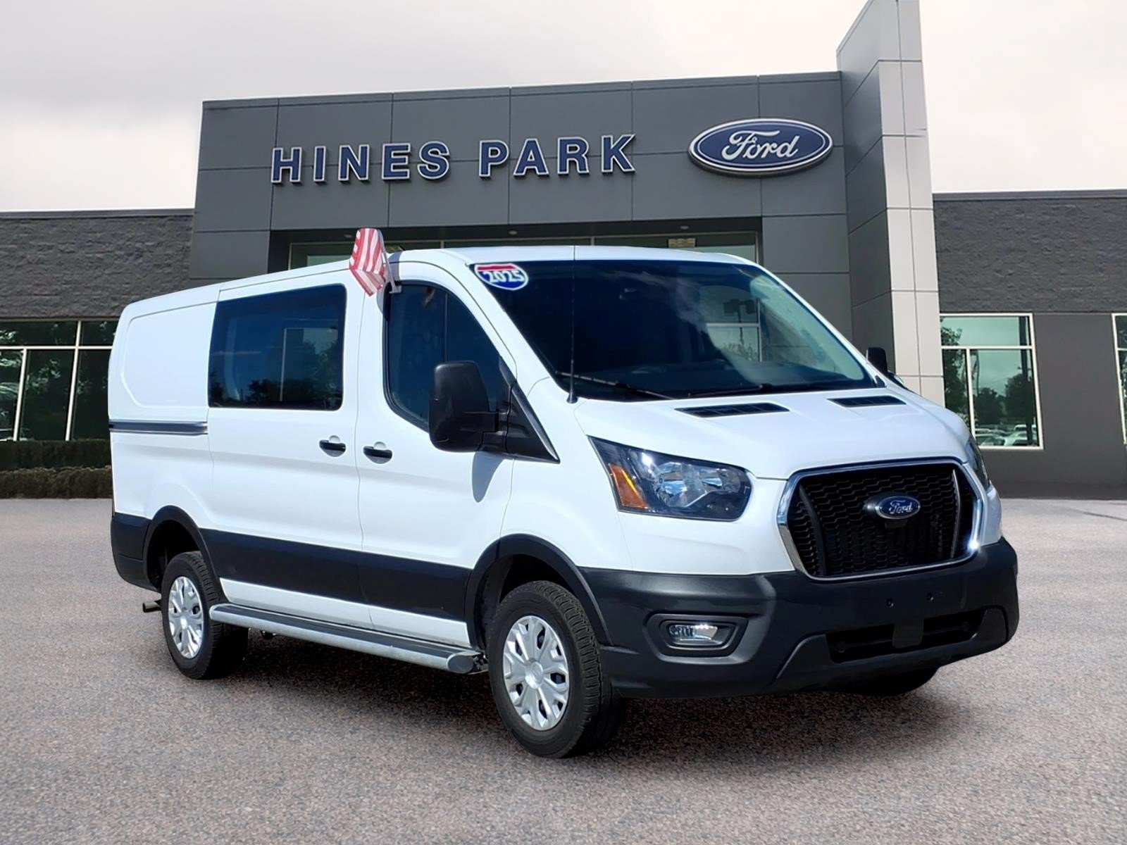 Used 2025 Ford Transit 250 Low Roof w/ Exterior Upgrade Package RWD image 1