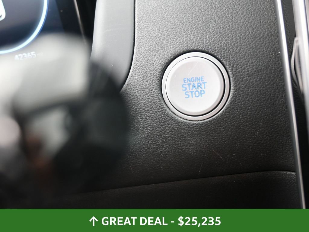 Used 2024 Hyundai Tucson Limited image 47