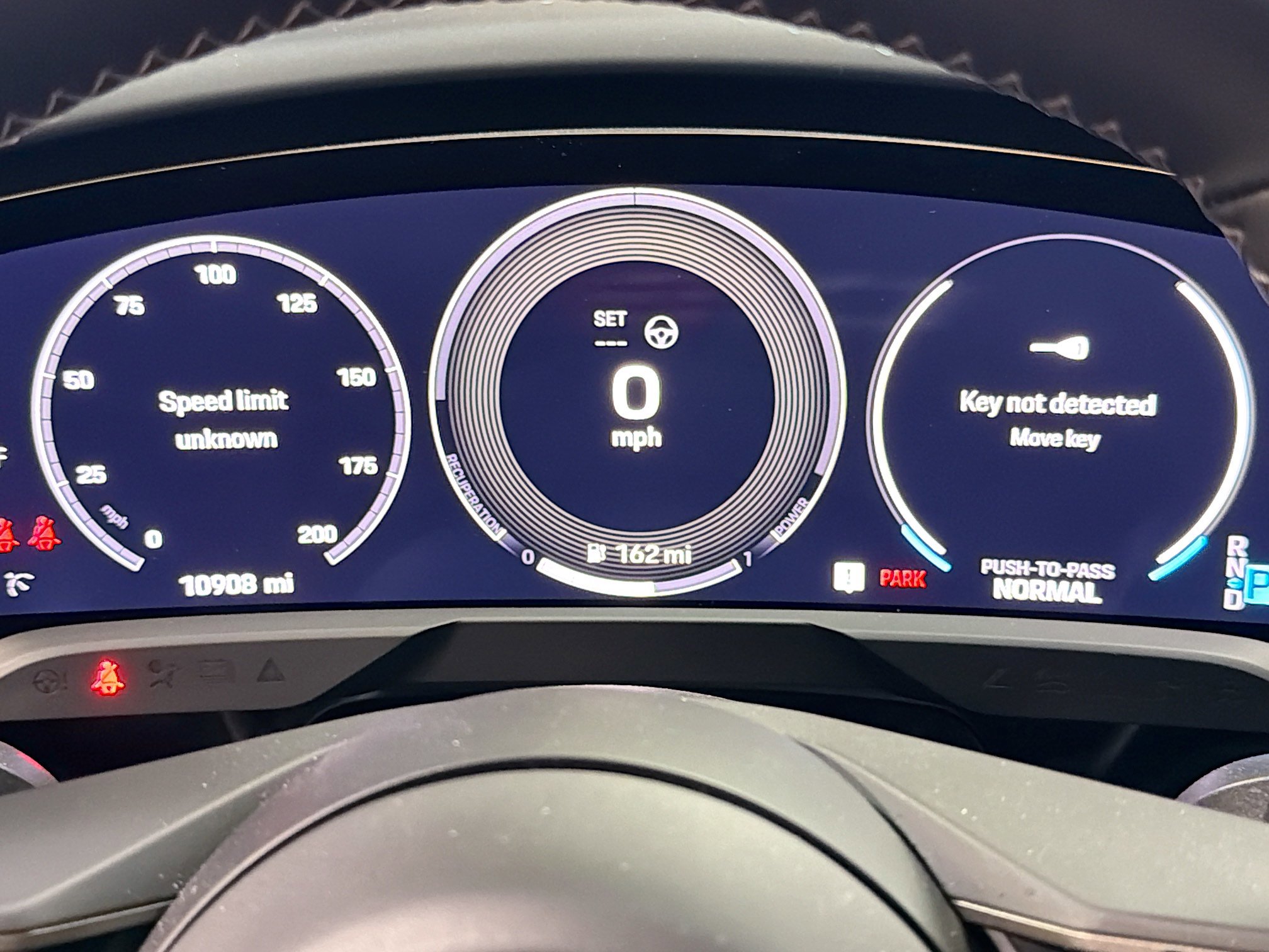 Certified 2025 Porsche Taycan Turbo AWD/4WD image 38