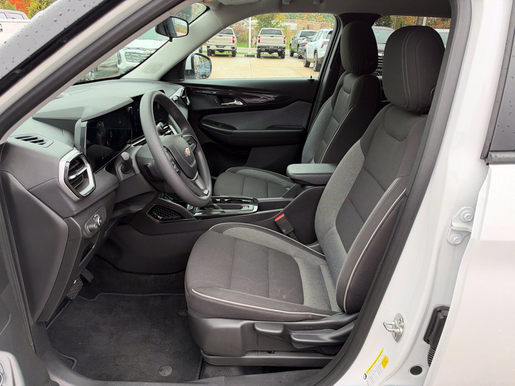 Certified 2024 Chevrolet TrailBlazer LT FWD image 8