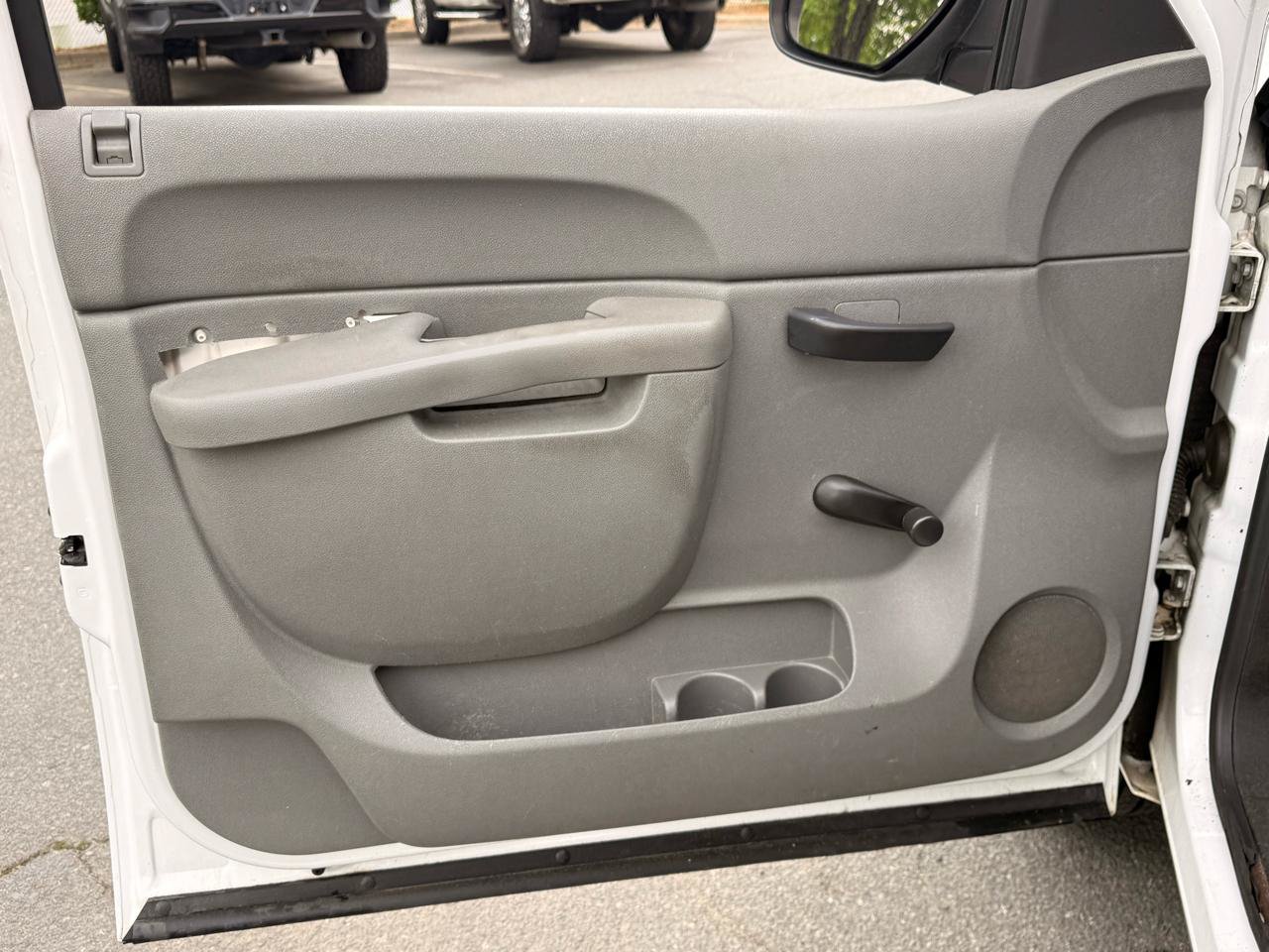 Used 2011 Chevrolet Silverado 1500 W/T RWD image 10
