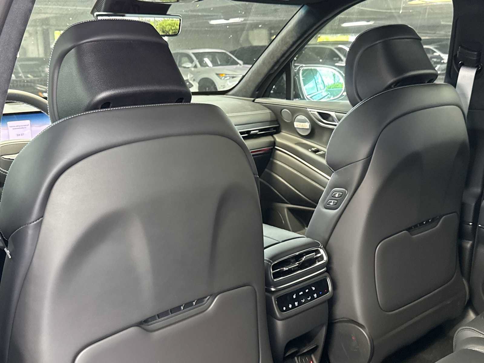 New 2026 Genesis GV80 3.5T AWD/4WD image 23