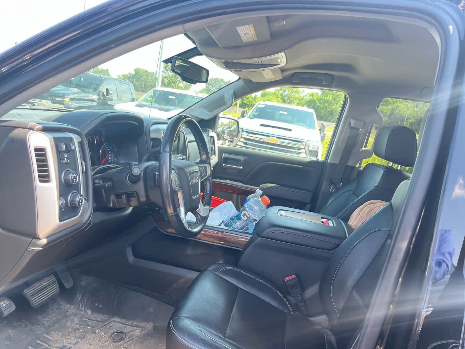 Used 2018 GMC Sierra 1500 SLT w/ SLT Premium Package AWD/4WD image 8