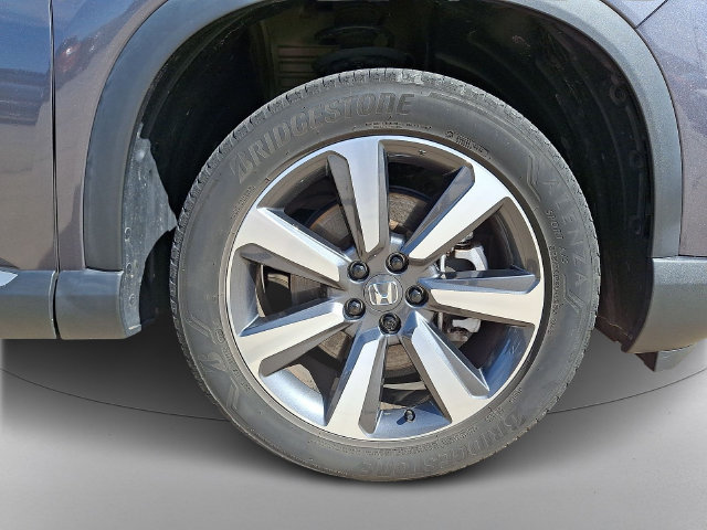 Used 2024 Honda Pilot Touring image 8