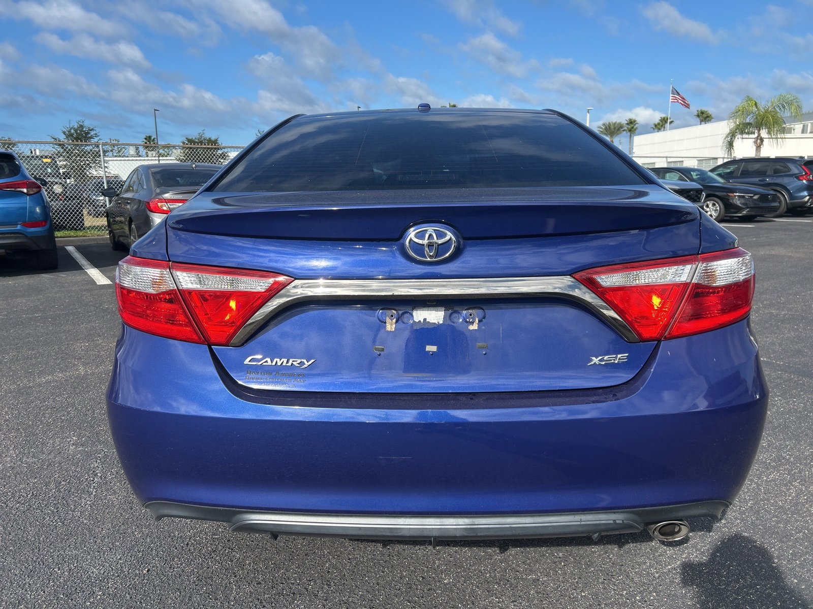 Used 2016 Toyota Camry XSE image 6
