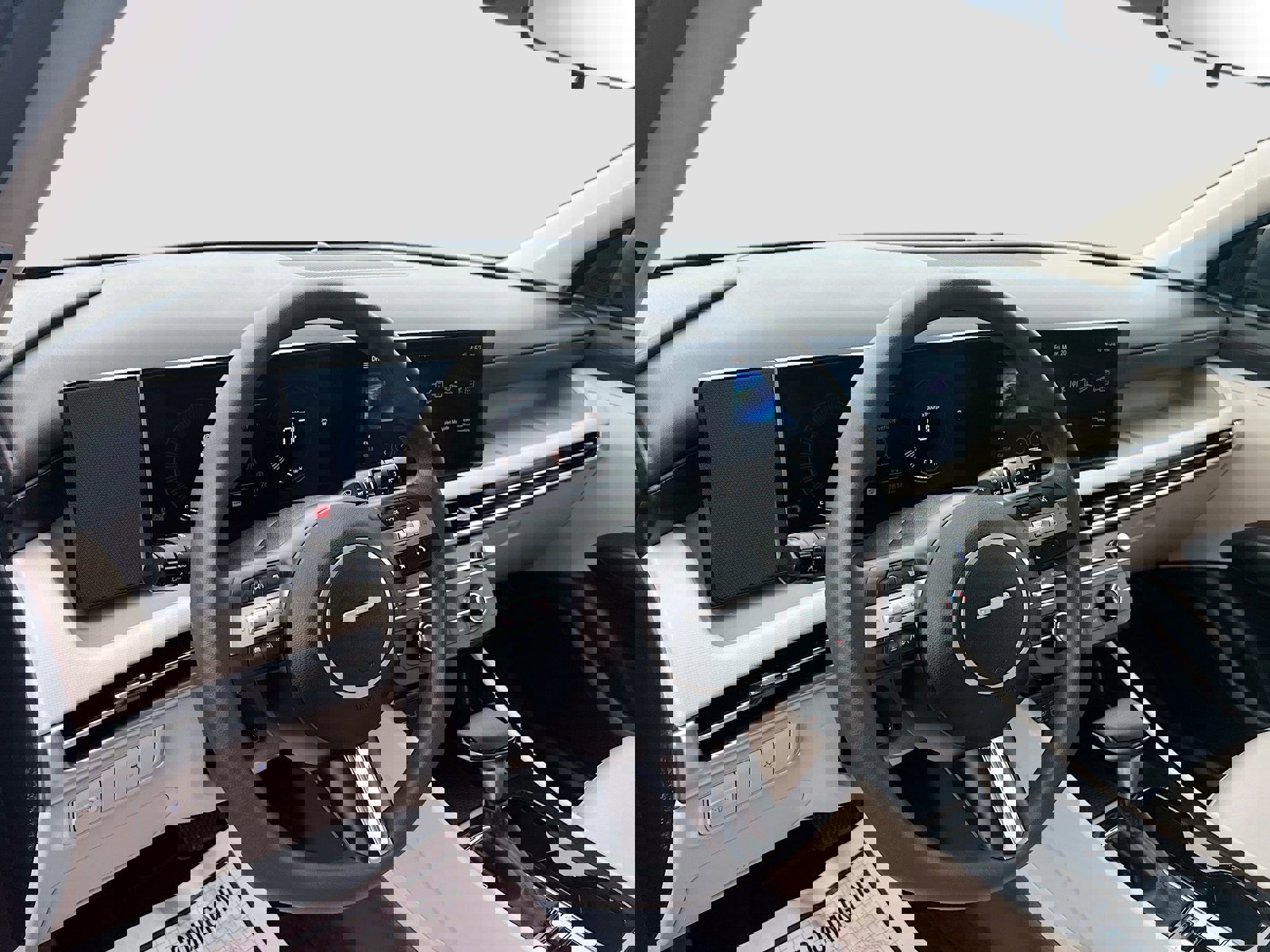 Used 2025 Hyundai Tucson SE image 9