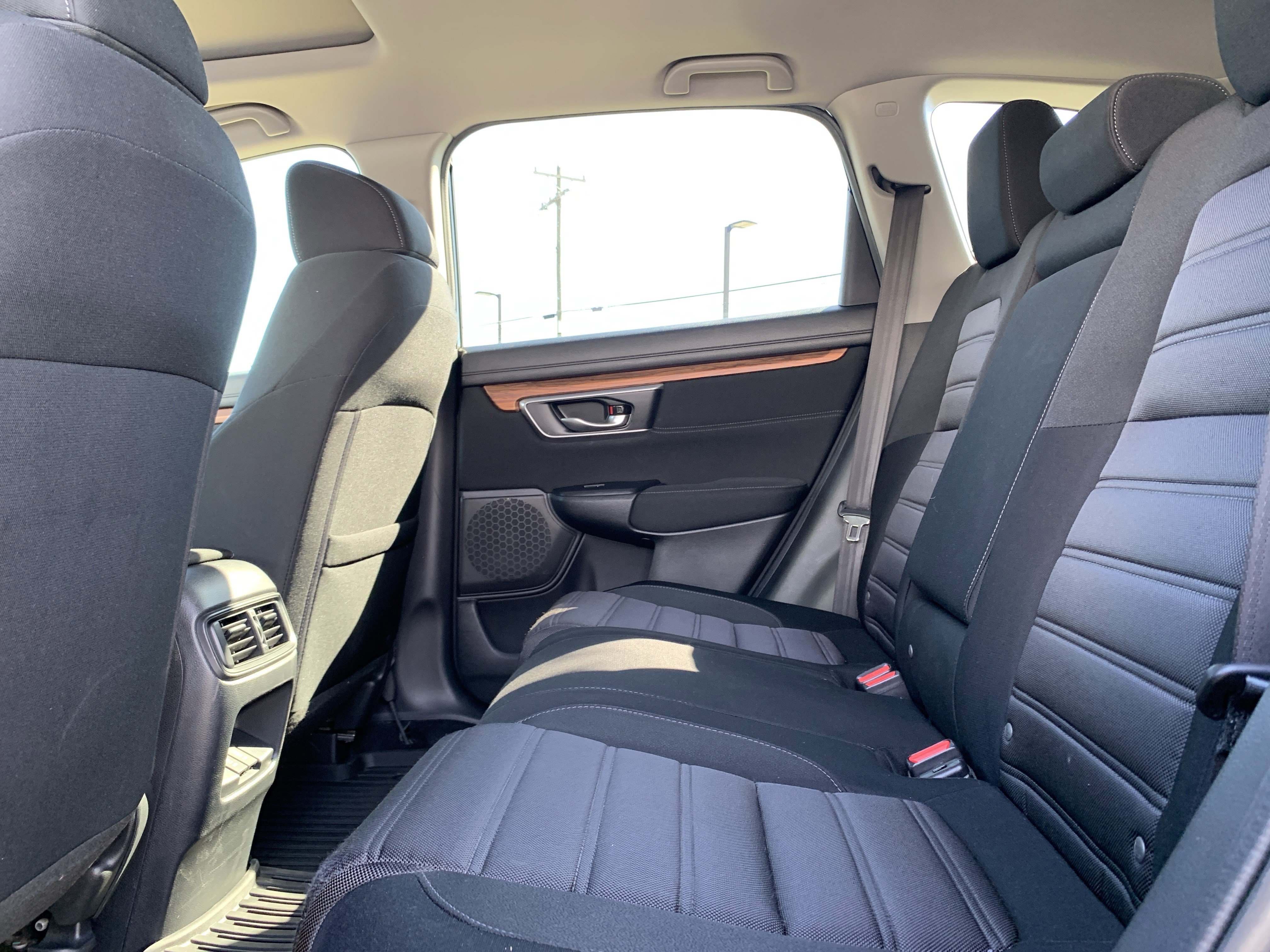 Used 2018 Honda CR-V EX image 32