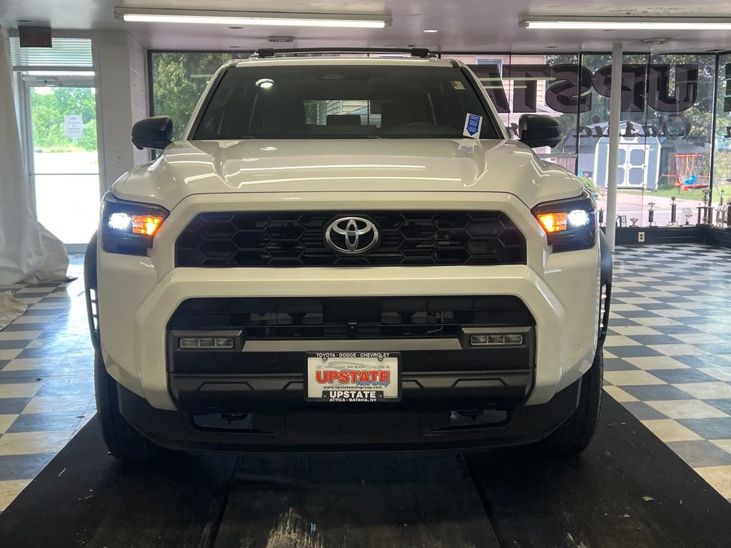 Used 2025 Toyota 4Runner TRD Off-Road Premium w/ Tow Technology Package AWD/4WD image 2