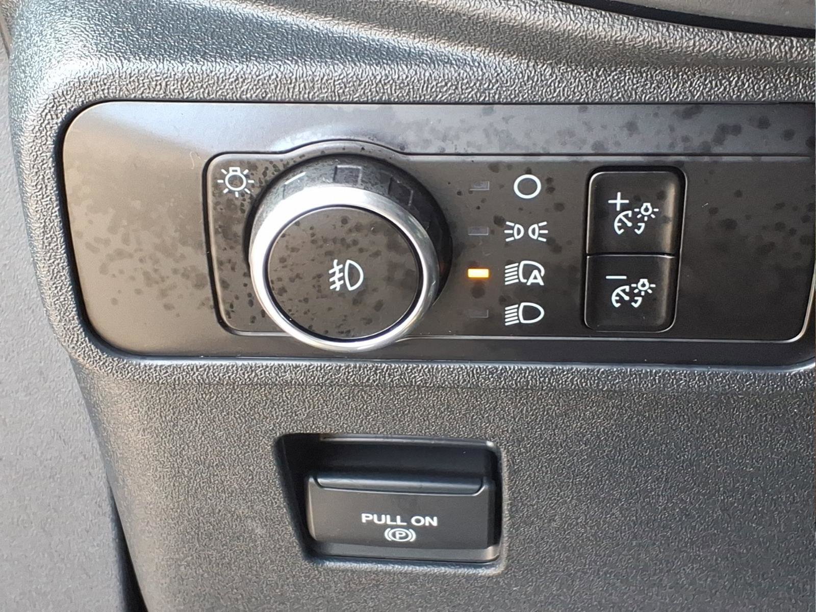 Used 2025 Ford Bronco Badlands AWD/4WD image 20