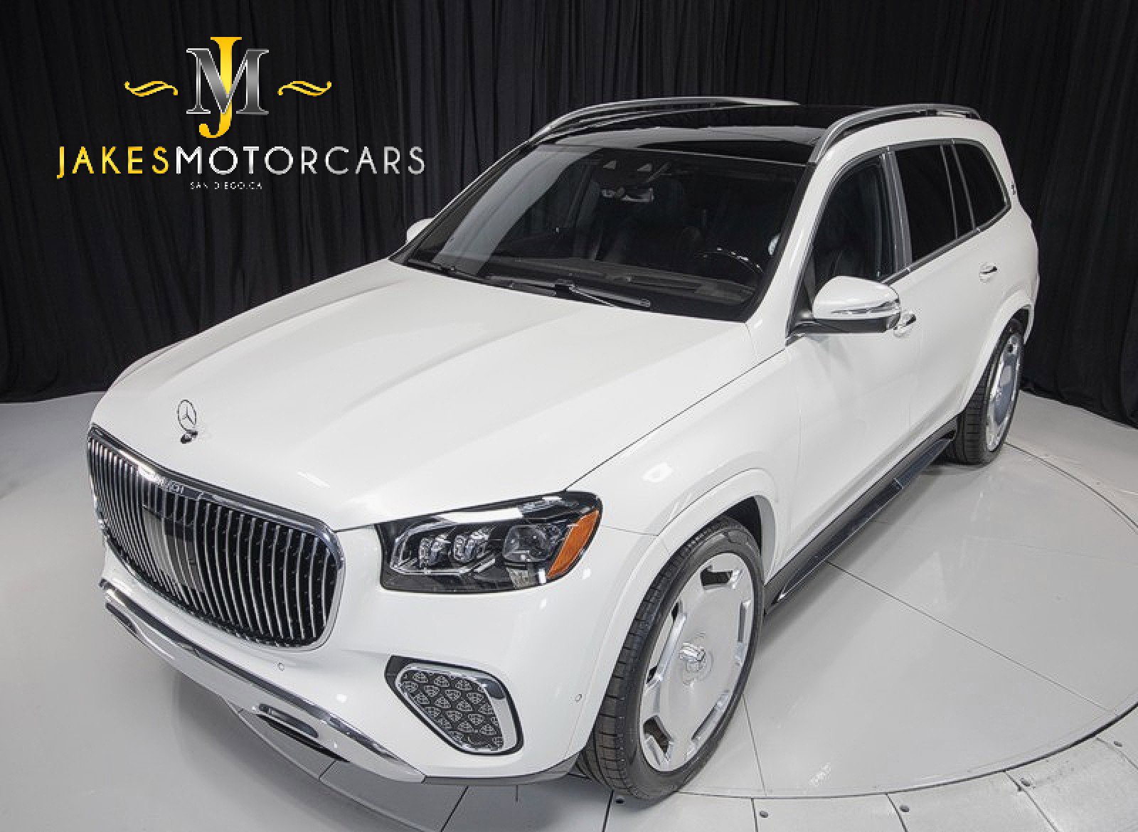 Used 2024 Mercedes-Benz Maybach GLS 600 4MATIC image 19