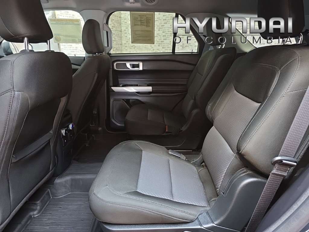 Used 2022 Ford Explorer XLT w/ Class IV Trailer Tow Package image 16