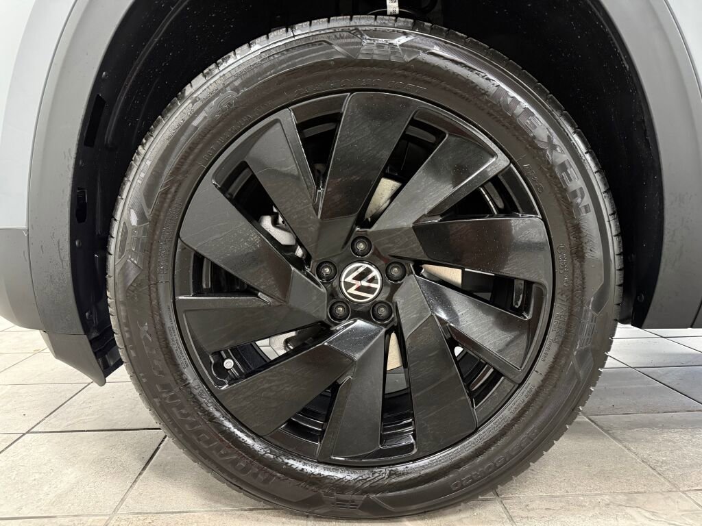 New 2026 Volkswagen Atlas SE image 24