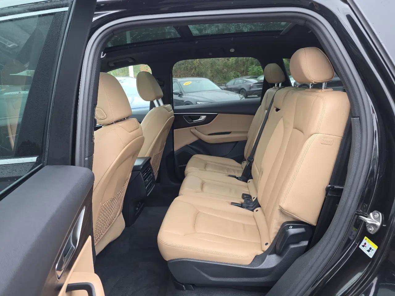 Used 2022 Audi Q7 2.0T Premium Plus w/ Premium Plus Package image 47