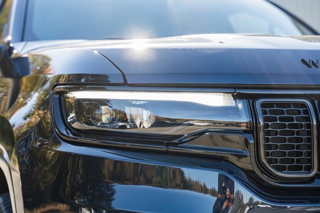 New 2025 Jeep Wagoneer Series II image 12