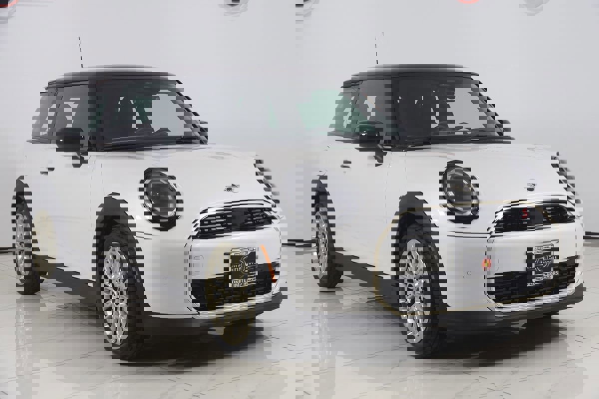 Used 2025 MINI Cooper S image 22