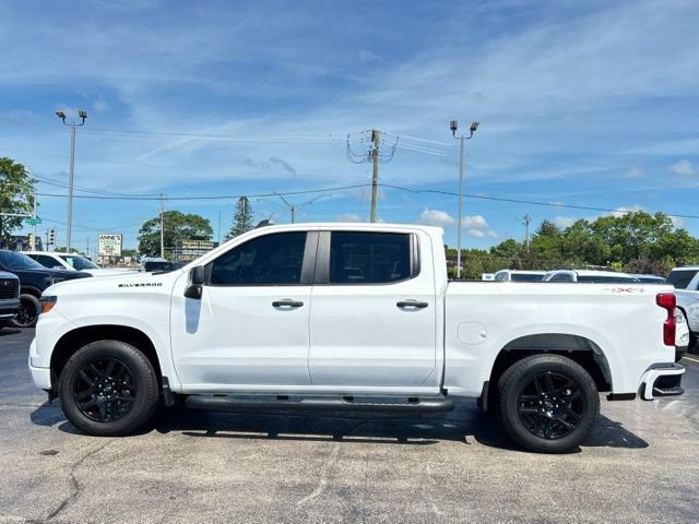 Used 2022 Chevrolet Silverado 1500 Custom w/ Rally Edition AWD/4WD image 5
