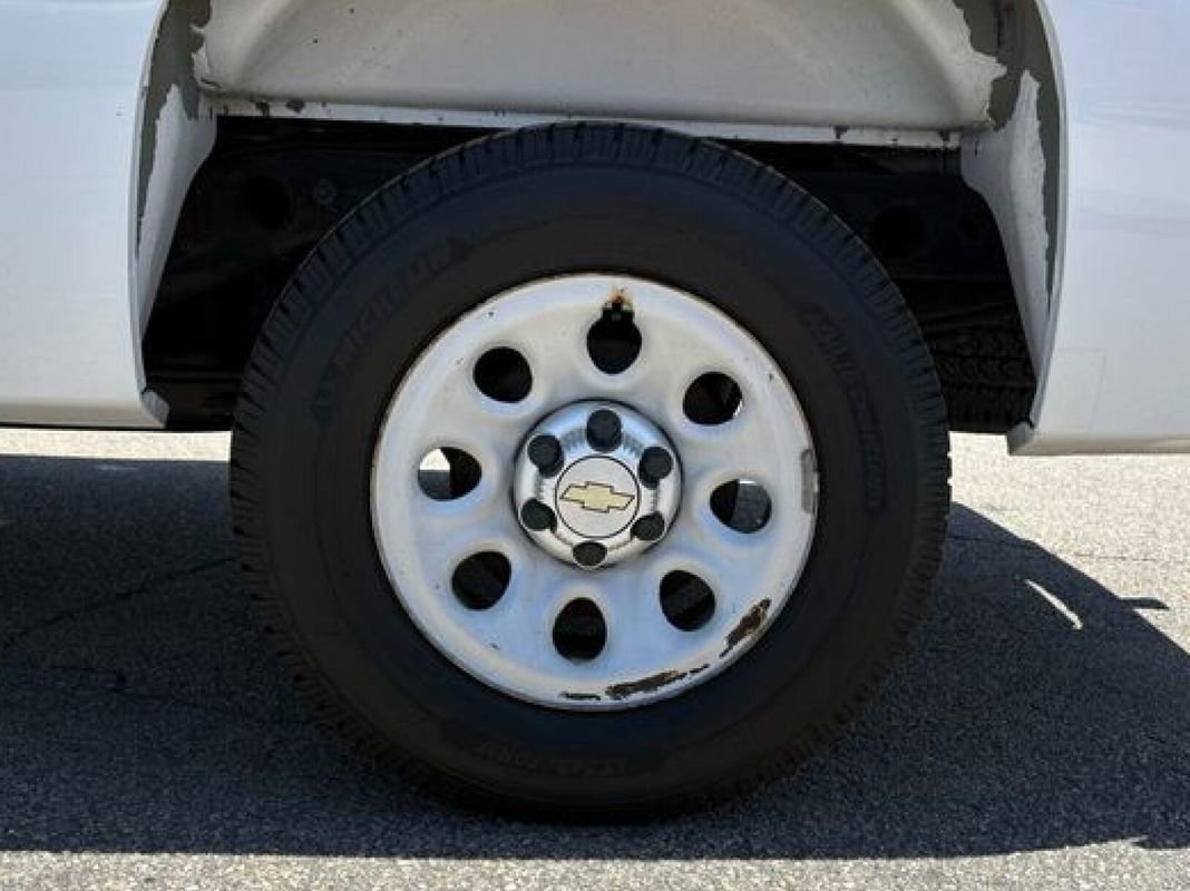 Used 2013 Chevrolet Silverado 1500 W/T AWD/4WD image 12