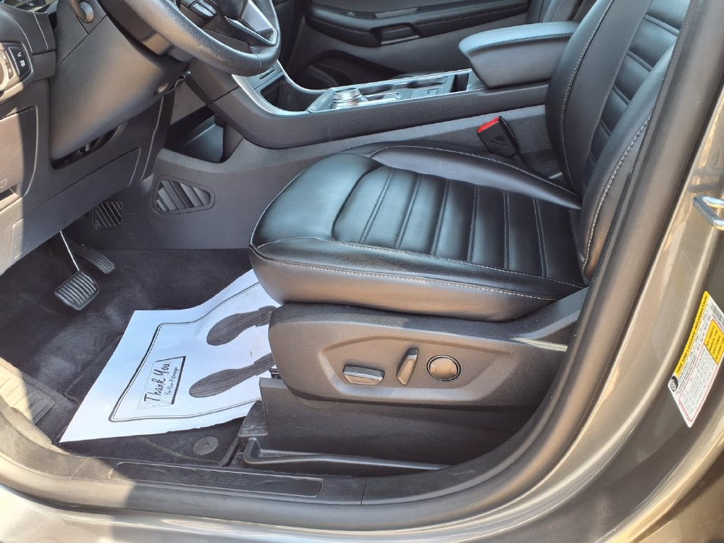 Used 2023 Ford Edge SEL w/ Convenience Package AWD/4WD image 16