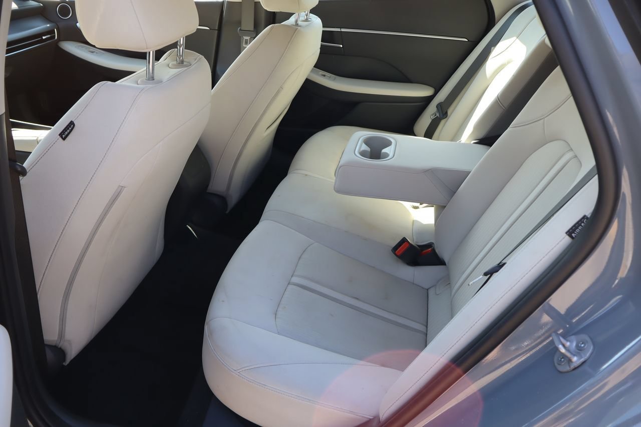 Used 2025 Hyundai Sonata SEL FWD image 5
