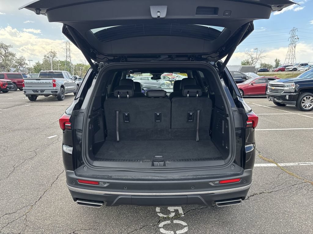Certified 2026 Buick Enclave Preferred AWD/4WD image 30