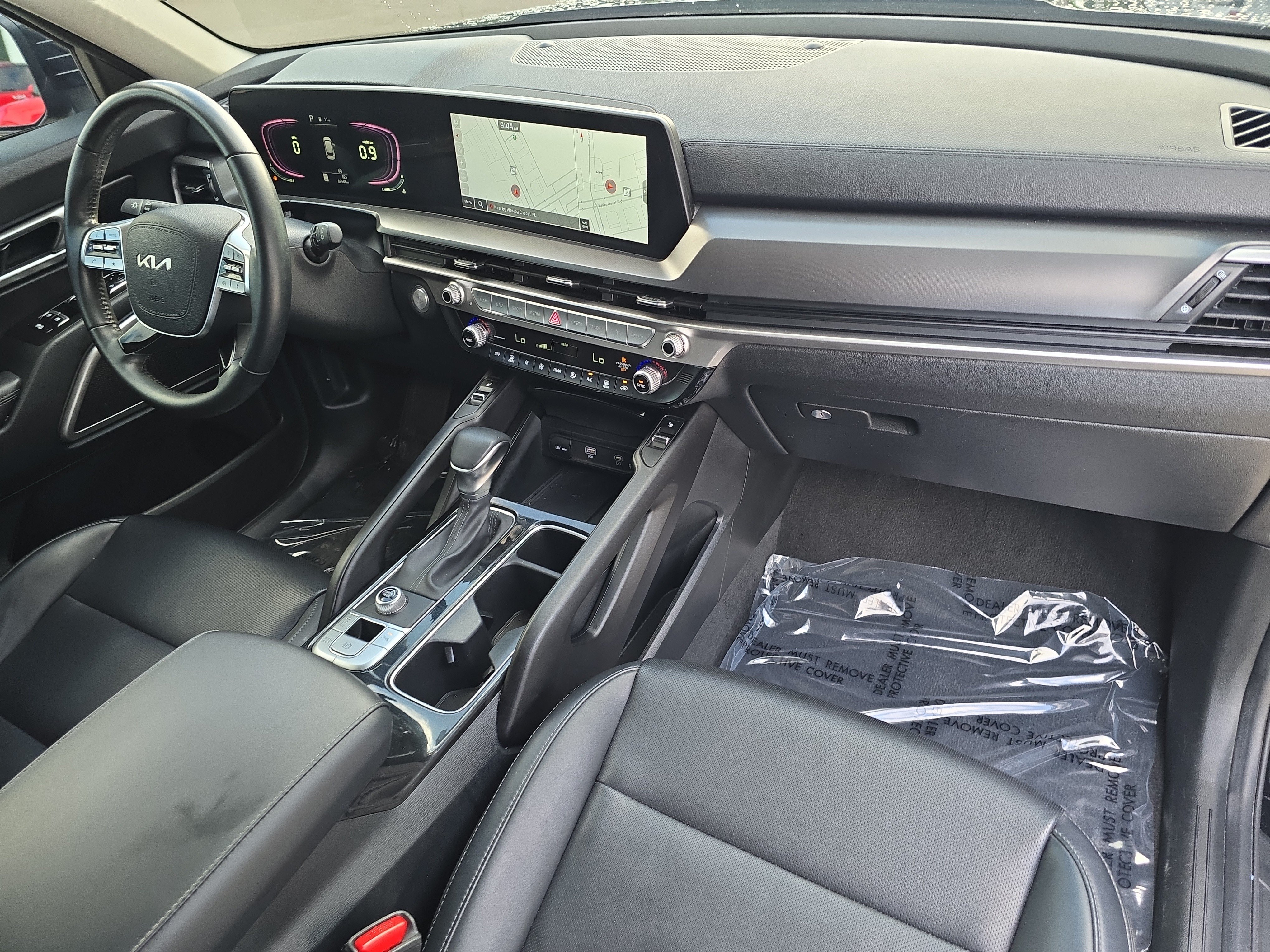 Certified 2024 Kia Telluride S w/ S Sunroof Package FWD image 11